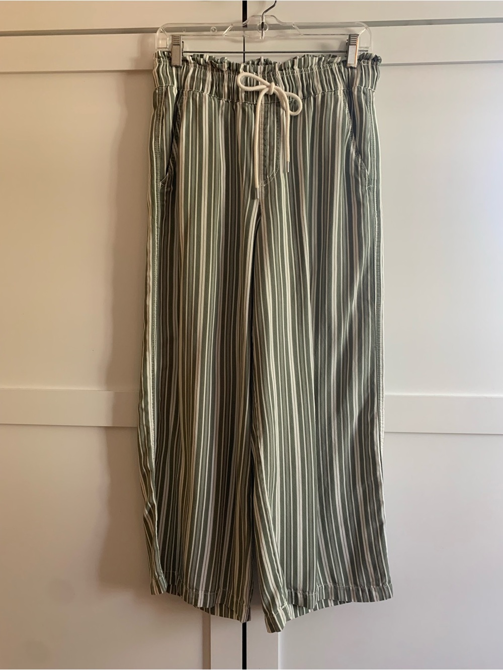 Ann Taylor LOFT Striped Sage Green Wide-Leg Drawstring Pants, Size XS